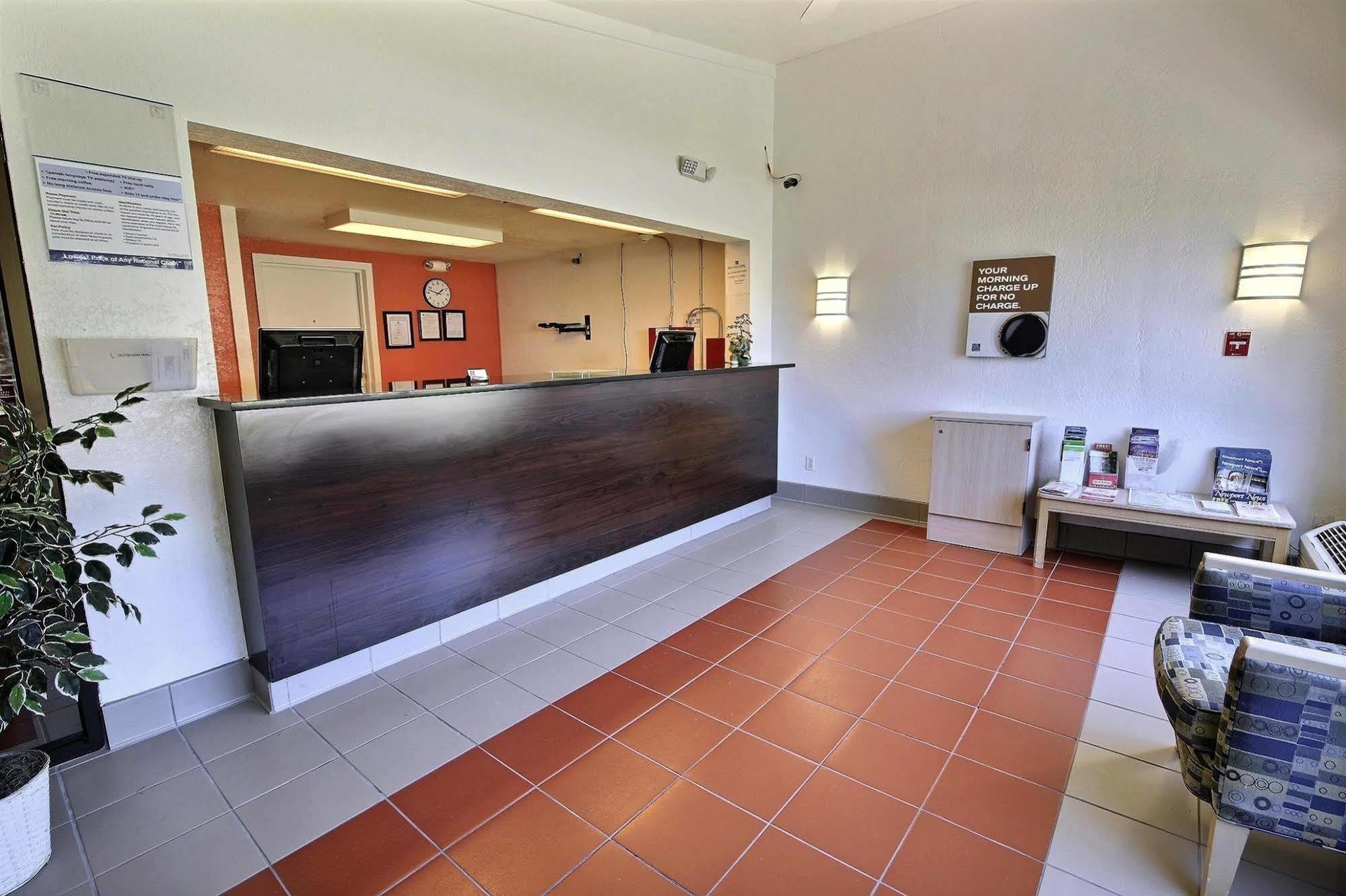 Motel 6-Newport News, Va Buitenkant foto