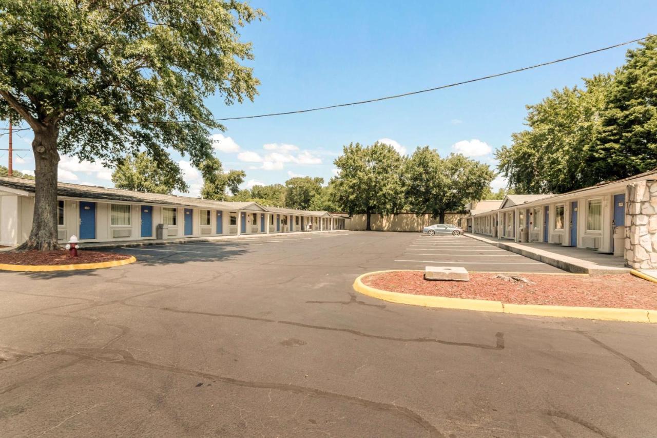 Motel 6-Newport News, Va Buitenkant foto
