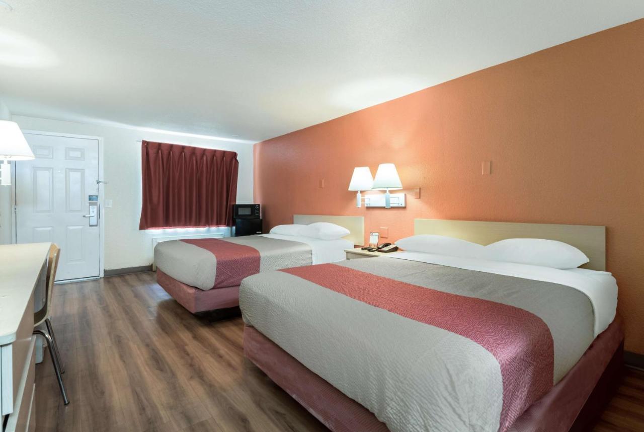 Motel 6-Newport News, Va Buitenkant foto
