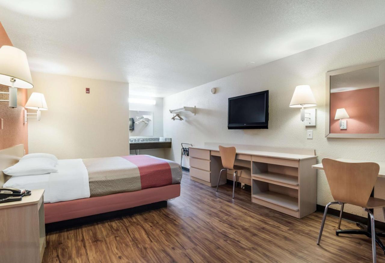 Motel 6-Newport News, Va Buitenkant foto