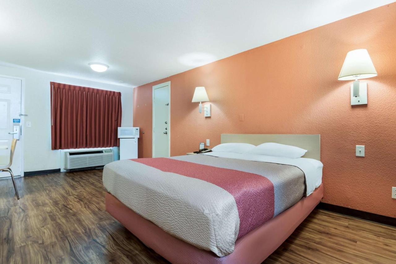 Motel 6-Newport News, Va Buitenkant foto