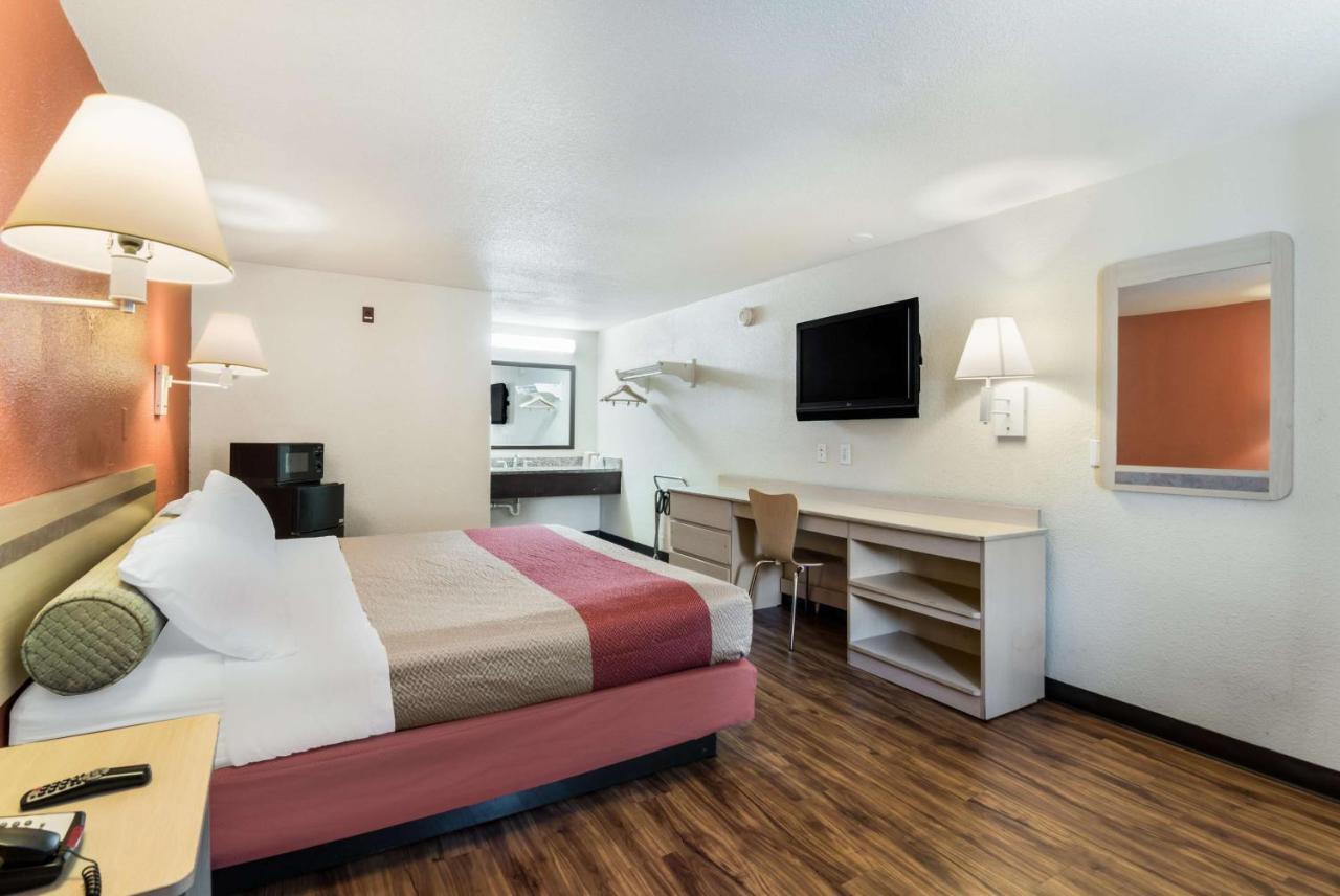 Motel 6-Newport News, Va Buitenkant foto